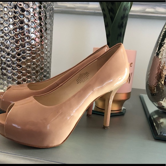 Nine West women’s pumps shoes - Picture 3 of 6